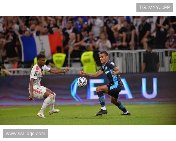 格林伍德传射安赫尔戈麦斯世界波助攻马赛主场四球大胜洛里昂